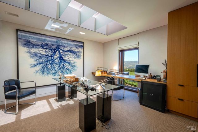 7596 Sonoma Mountain Rd, Glen Ellen, CA 95442