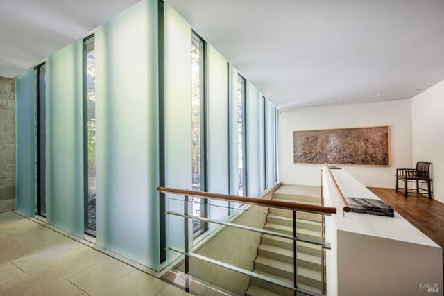 7596 Sonoma Mountain Rd, Glen Ellen, CA 95442