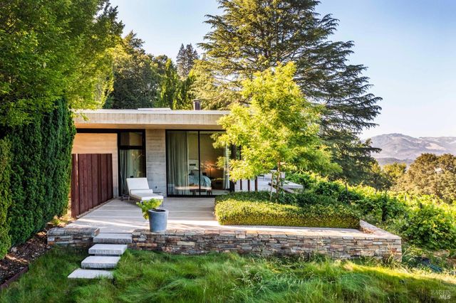 7596 Sonoma Mountain Rd, Glen Ellen, CA 95442