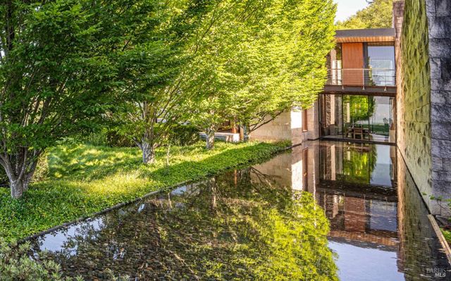 7596 Sonoma Mountain Rd, Glen Ellen, CA 95442