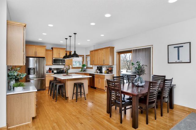 904 NW Boulder Point Place, Ankeny, IA 50023