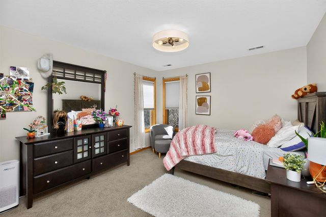 904 NW Boulder Point Place, Ankeny, IA 50023