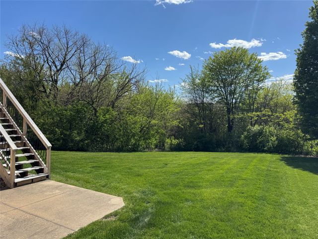 904 NW Boulder Point Place, Ankeny, IA 50023