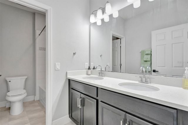 4892 BEACH BOULEVARD, Orlando, FL 32803