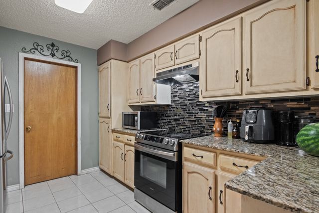 206 Carr Drive, Mt Pleasant, TX 75455