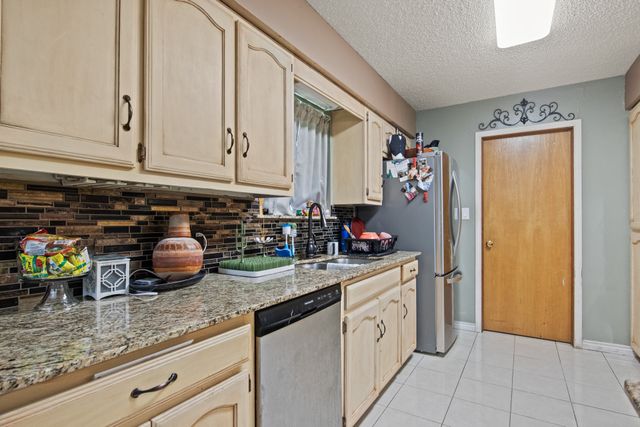 206 Carr Drive, Mt Pleasant, TX 75455