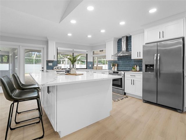 15901 DOVER CLIFFE DRIVE, Lutz, FL 33548