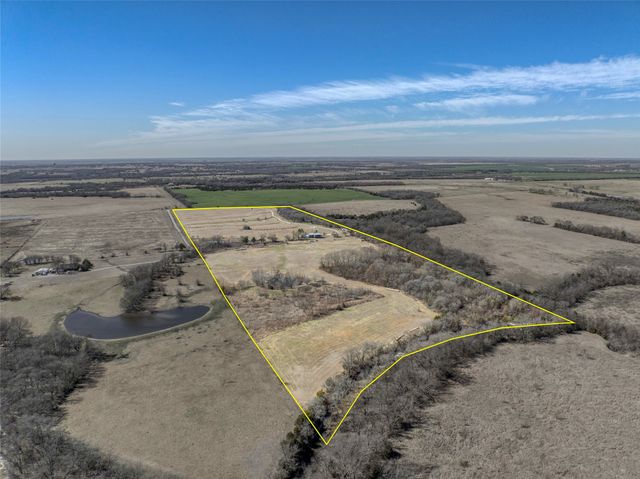 3182 Lovers Leap Lane, Gunter, TX 75058