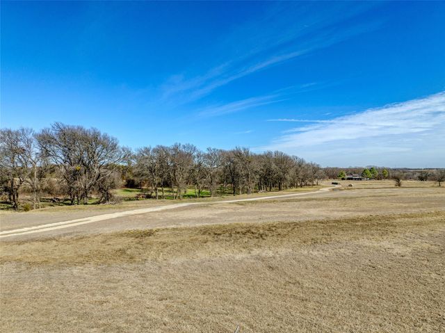 3182 Lovers Leap Lane, Gunter, TX 75058