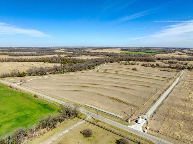 3182 Lovers Leap Lane, Gunter, TX 75058