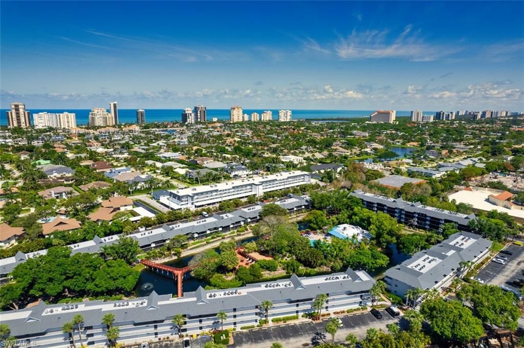 600 Neapolitan WAY 153, NAPLES, FL 34103 — photo 2