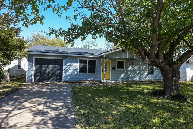 516 Renfro Street, Burleson, TX 76028