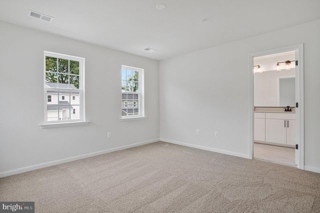 104 CATALPA DR, North East, MD 21901