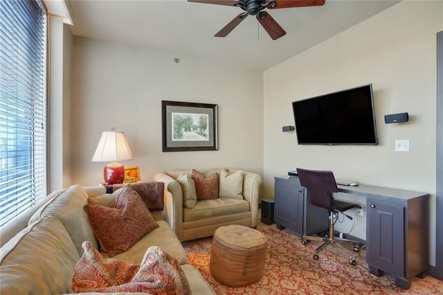 3338 Peachtree Road NE 2405, Atlanta, GA 30326