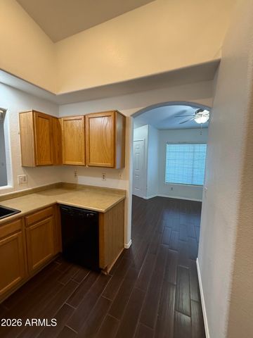 13200 W DESERT Lane, Surprise, AZ 85374