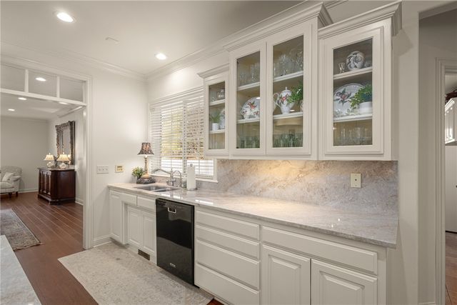 6073 S Pack Lane, Rogers, AR 72758