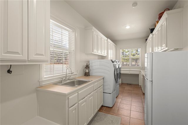 6073 S Pack Lane, Rogers, AR 72758