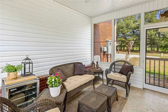 6073 S Pack Lane, Rogers, AR 72758