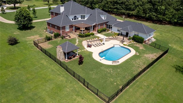 6073 S Pack Lane, Rogers, AR 72758