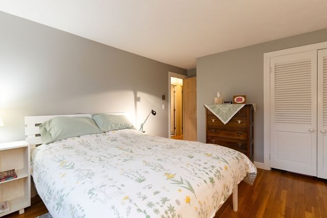 110 Dennison Hill Rd, Southbridge, MA 01550