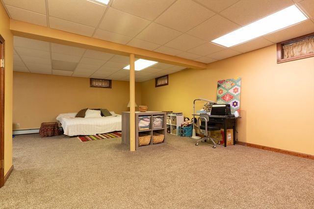 110 Dennison Hill Rd, Southbridge, MA 01550