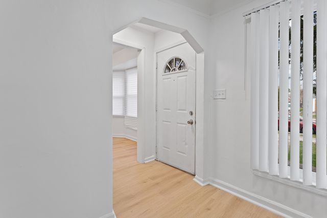 18031 Mendota Street, Detroit, MI 48221