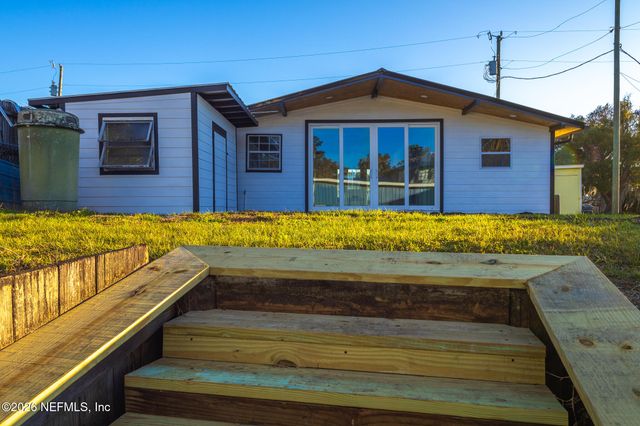 110 JIMMIE Road, Crescent City, FL 32112