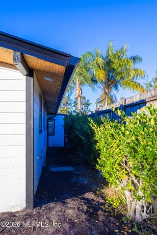 110 JIMMIE Road, Crescent City, FL 32112