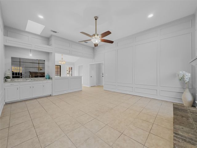 1209 S College Street, Mckinney, TX 75069