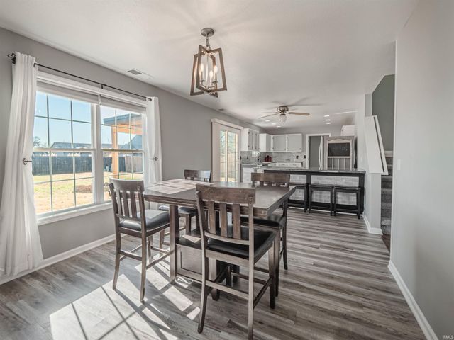 3707 Furlong Drive, Evansville, IN 47725