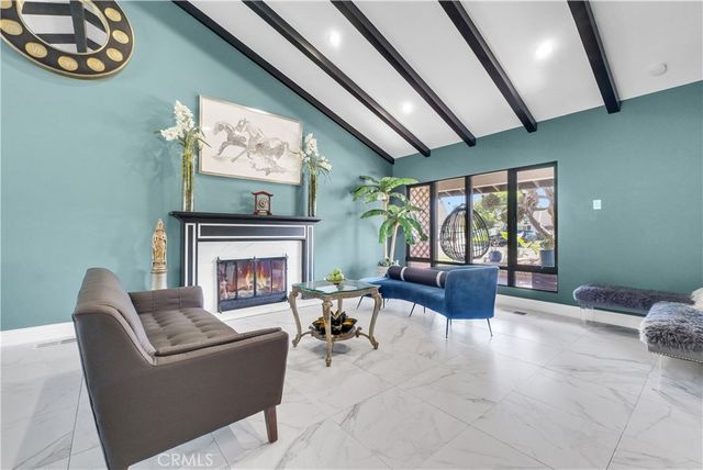 1417 W James, Anaheim, CA 92801