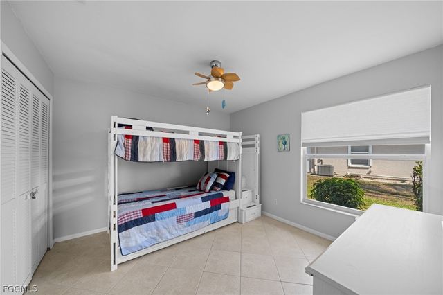 324 Kamal PKWY, Cape Coral, FL 33904