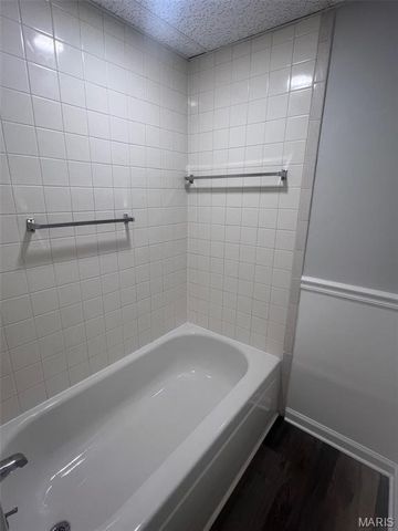 7113 Coronado Avenue, St Louis, MO 63116