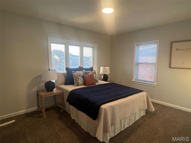 7113 Coronado Avenue, St Louis, MO 63116