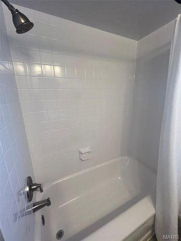 7113 Coronado Avenue, St Louis, MO 63116