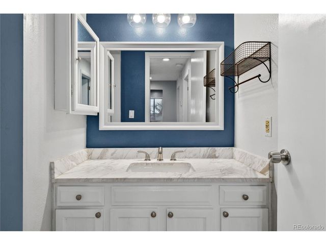 4066 S Atchison Way 101, Aurora, CO 80014