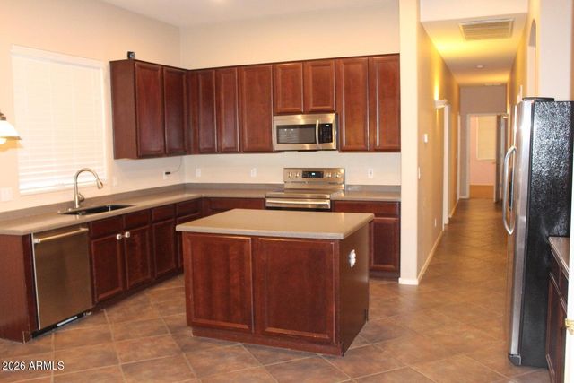 7461 W LARIAT Lane, Peoria, AZ 85383