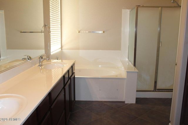 7461 W LARIAT Lane, Peoria, AZ 85383
