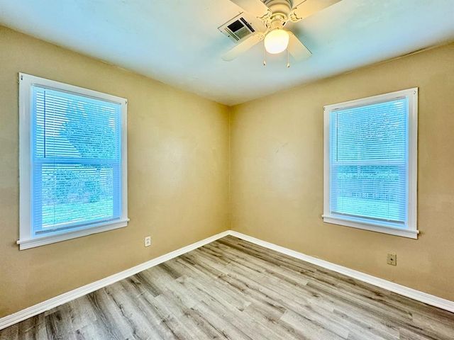 3222 N Holman Court, Midwest City, OK 73110