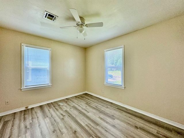 3222 N Holman Court, Midwest City, OK 73110