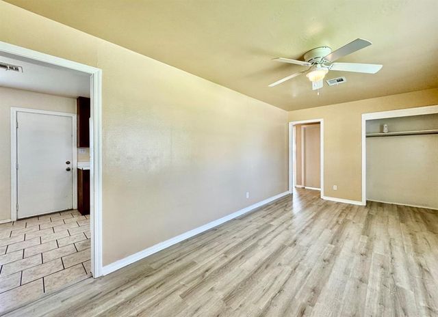 3222 N Holman Court, Midwest City, OK 73110
