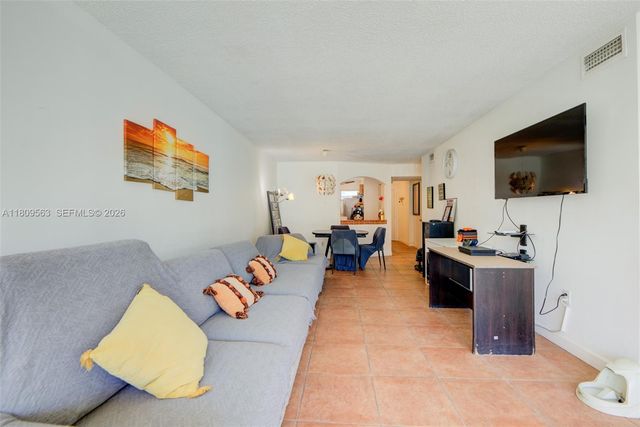 1770 NE 191st Street 3161, Miami, FL 33179