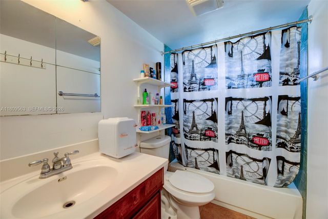 1770 NE 191st Street 3161, Miami, FL 33179