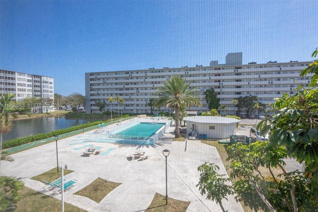 1770 NE 191st Street 3161, Miami, FL 33179