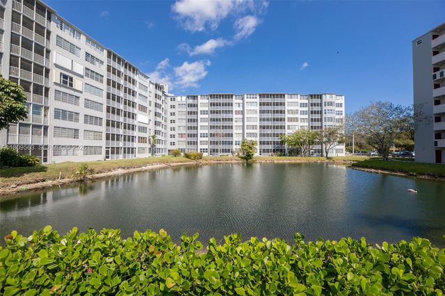 1770 NE 191st Street 3161, Miami, FL 33179