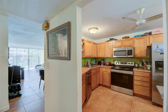 1770 NE 191st Street 3161, Miami, FL 33179