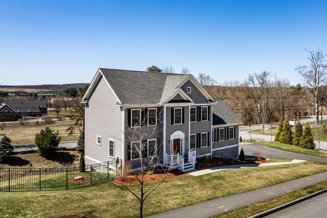 27 Scenic Drive, Manchester, NH 03104