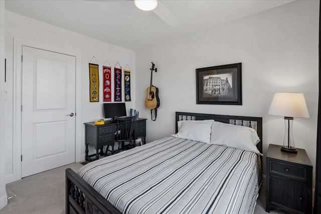 27 Scenic Drive, Manchester, NH 03104