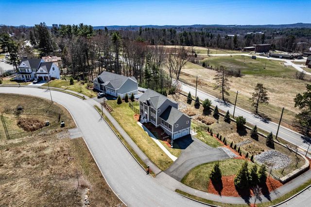 27 Scenic Drive, Manchester, NH 03104