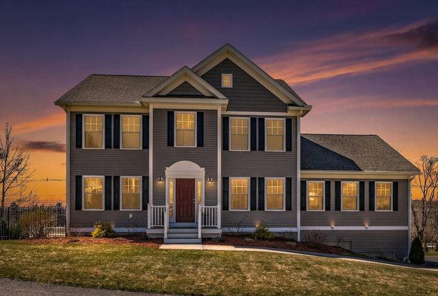 27 Scenic Drive, Manchester, NH 03104